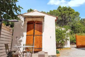 Appartements Studio charmant avec piscine partagee a Draguignan, 42 m² : photos des chambres