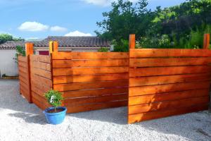 Appartements Studio charmant avec piscine partagee a Draguignan, 42 m² : photos des chambres