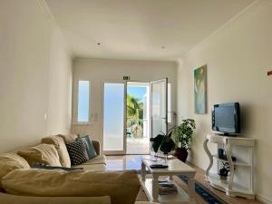 Casa Caloura Lotus Deluxe Accommodation & Spa