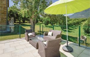 Maisons de vacances Awesome Home In Santa Maria Poggio : photos des chambres