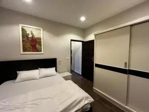 Sadam luxury Guest House - Abū Ghuşūn