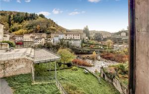 2 Bedroom Amazing Home In Olliergues