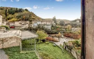 2 Bedroom Amazing Home In Olliergues - Sauxillanges