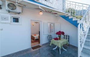 Apartment Omis Put Borka V