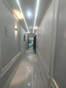 استديو يومي فاخر - 十月六日城