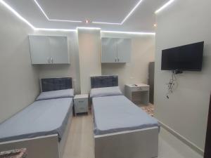 استديو يومي فاخر