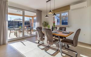 3 Bedroom Nice Home In Krsan