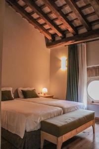 Double or Twin Room with Bathroom