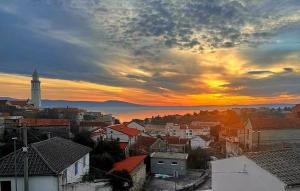 Beautiful Home In Novi Vinodolski