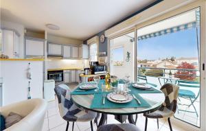 Lovely Apartment In Royan With Wifi