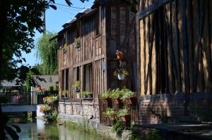 Chalets Authentique Maison Normande de village : photos des chambres