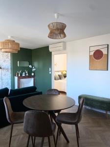 Appartements L-ecrin vert - Wifi - Netflix - Climatisation - Parking Gratuit : photos des chambres