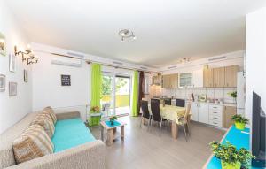 Two-Bedroom Apartment In Trogir