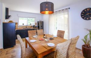 Maisons de vacances La Comtesse : photos des chambres