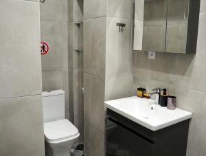 YalaRent Athens Central Suites Retreat