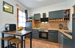 2 Bedroom Beautiful Home In Beslinec