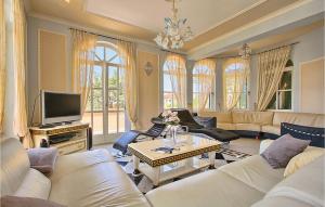 Stunning Home In Porec With Wifi