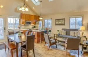 Coach House at Elyon Hall - 波蒂奇