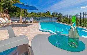 3 Bedroom Lovely Home In Bribir