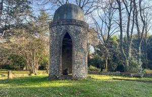 Maisons de vacances Awesome Home In Saint-Ambroix : photos des chambres