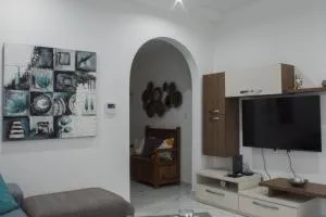 Brand New 3 BDR Apartment in a Quaint Village - Tal Borj