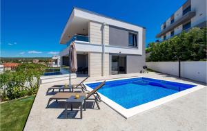 Lovely Apartment In Malinska With Wifi