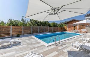 Cozy Apartment In Skalnica With Wifi