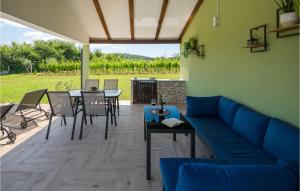 Awesome Home In Rovinj With Kitchen