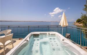 Beautiful Home In Lukovo Sugarje