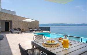 Pet Friendly Home In Omis With Sauna