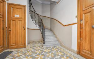 1 Bedroom Amazing Apartment In Nice