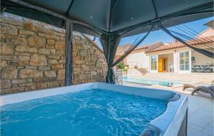 Awesome Home In Pula With Wifi