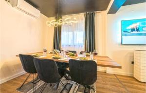 Beach Front Home In Vir