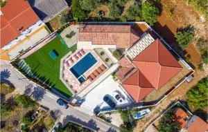 Lovely Home In Vir With Sauna - Pedinka