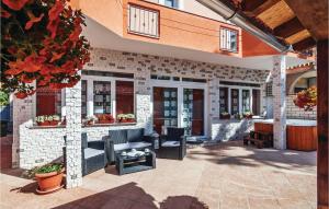 Amazing Home In Zadar With Sauna