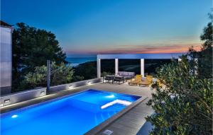 Gorgeous Home In Zecevo Rogoznicko 