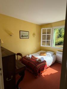 Maisons de vacances Grande maison avec jardin et son acces prive a la riviere Drome : photos des chambres