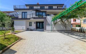 Amazing Apartment In Rovinj With Wifi