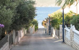 Cozy Apartment In Sveti Filip I Jakov