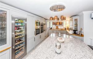 Maisons de vacances Gorgeous Home In Grimaud With Wifi : photos des chambres