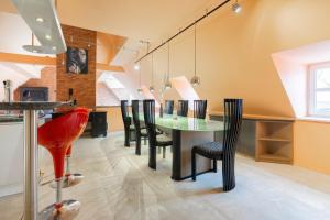 Sonnendurchflutetes 215qm Loft für 6 Personen