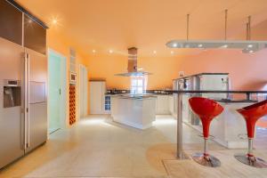 Sonnendurchflutetes 215qm Loft für 6 Personen