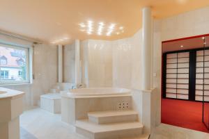 Sonnendurchflutetes 215qm Loft für 6 Personen