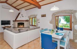 Holiday Home Gondolici Croatia