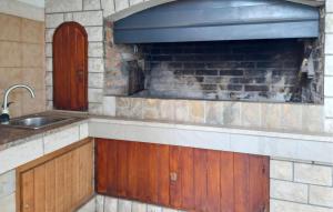 Cozy Apartment In Sveti Filip I Jakov