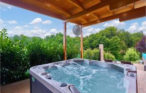 Nice Home In Rakov Potok With Wifi