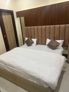hotel royal stars