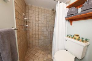 Seaside Beach and Racquet Club 5814 - 3 Bedroom Beachfront Condo