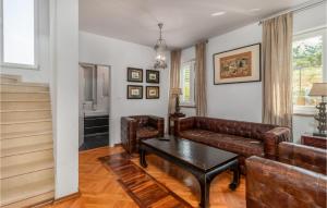 3 Bedroom Pet Friendly Apartment In Rab 