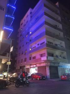 Peaceful Modern Apartment-Downtown